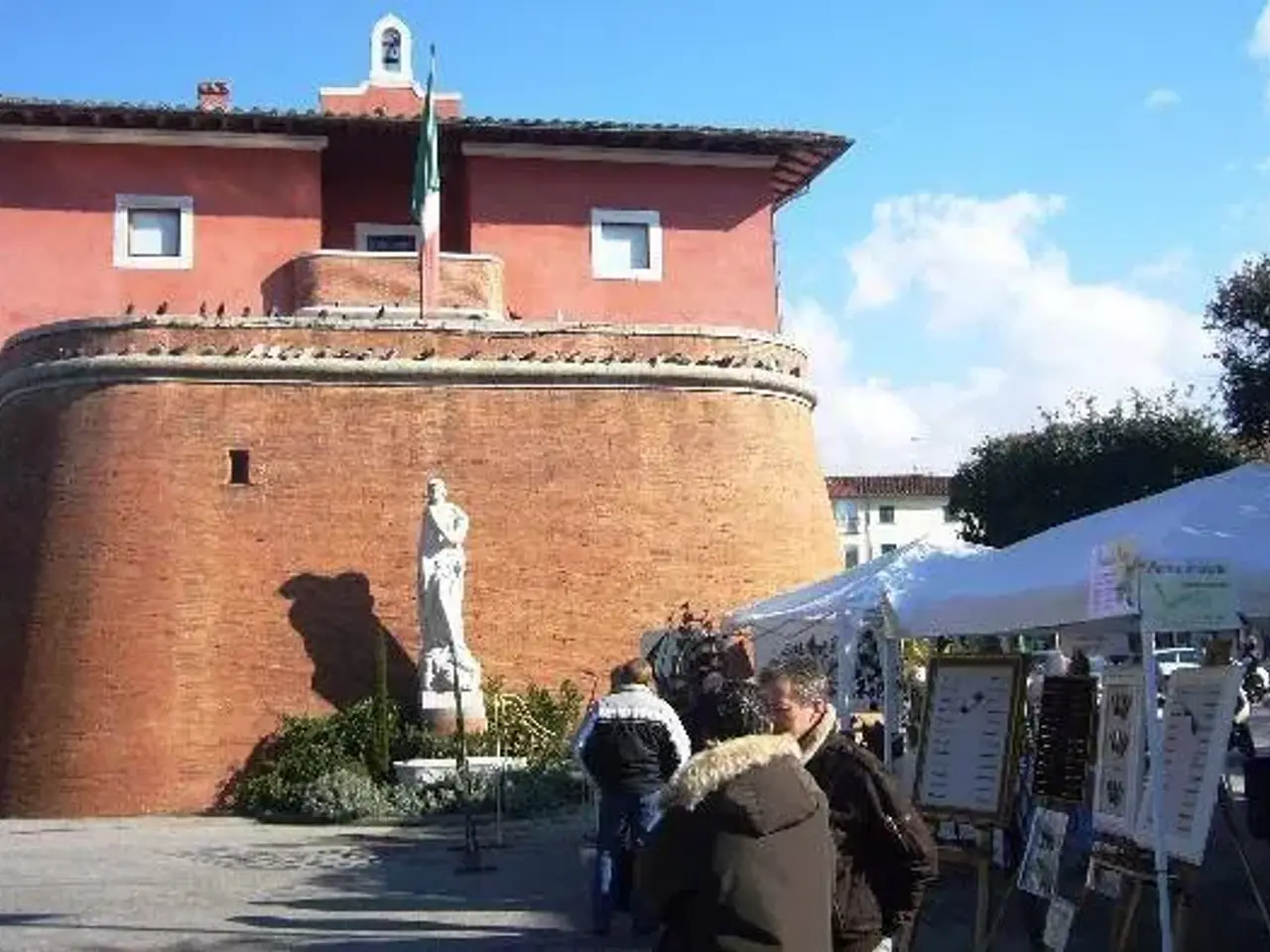 Negozio in Via Spinetti, Forte Dei Marmi, {3} - Foto 2