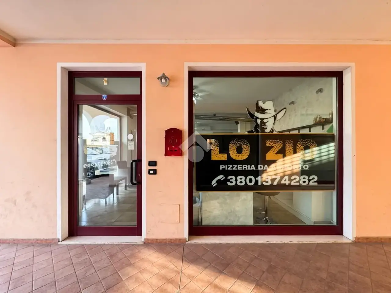 Negozio in Via G. Marconi 68, Offlaga, {3} - Foto 1