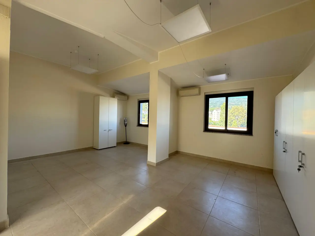 Azienda in Via Benedetto Musolino 6, Lamezia Terme, {3} - Foto 1