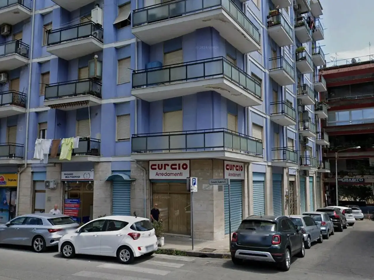 Negozio in Piazza Tribunale, Cosenza, {3} - Foto 1