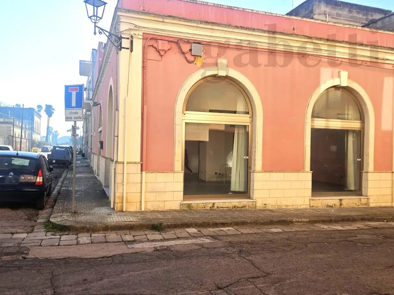 Negozio in Via Giosuè Carducci Ang. Via Galilei, Copertino, {3} - Foto 2