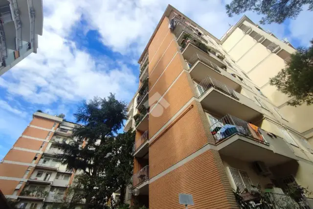 Dreizimmerwohnung in Viale degli Aranci 2 2, Napoli - Foto 1