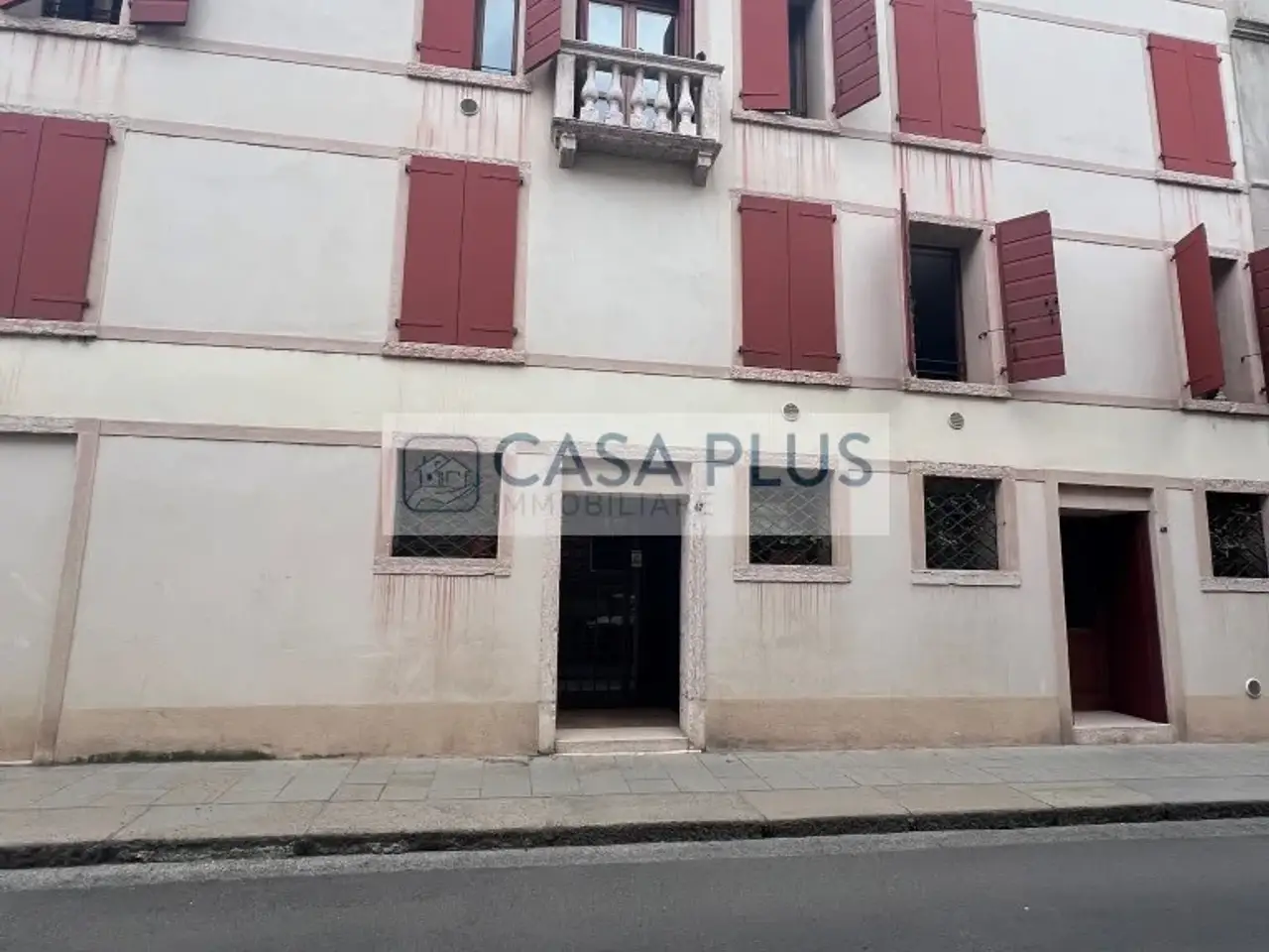 Ufficio in , Bassano Del Grappa, {3} - Foto 2
