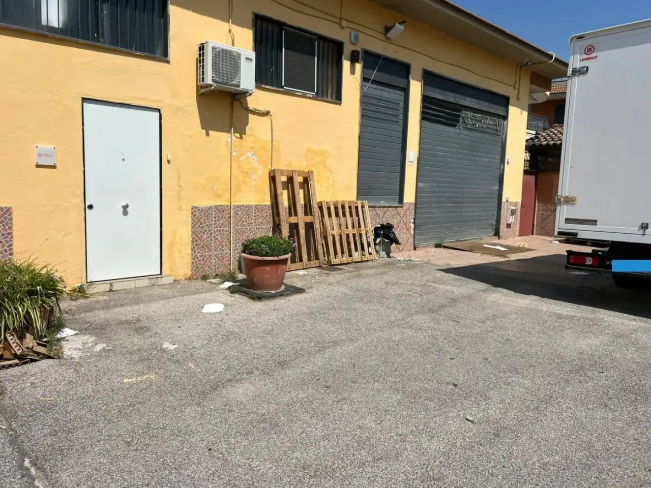Capannone in Via Vicinale Vecchiullo, Casalnuovo Di Napoli, {3} - Foto 1