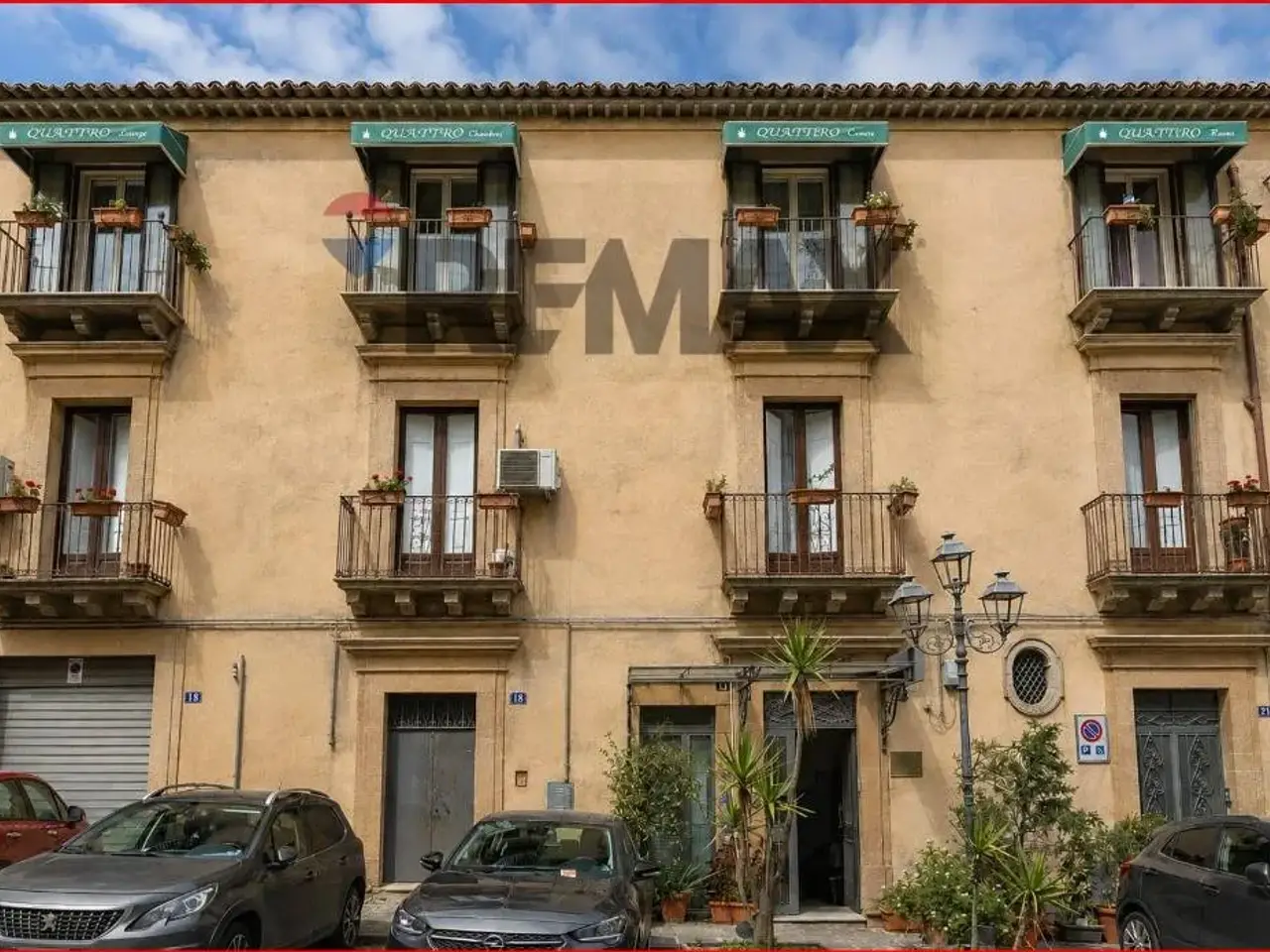 Albergo in Piazza S. Francesco d\'Assisi 20, Caltagirone, {3} - Foto 1