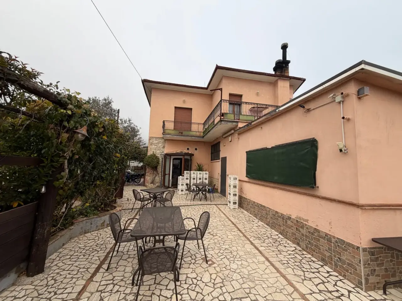 Ristorante in Strada della Lince, Terni, {3} - Foto 1