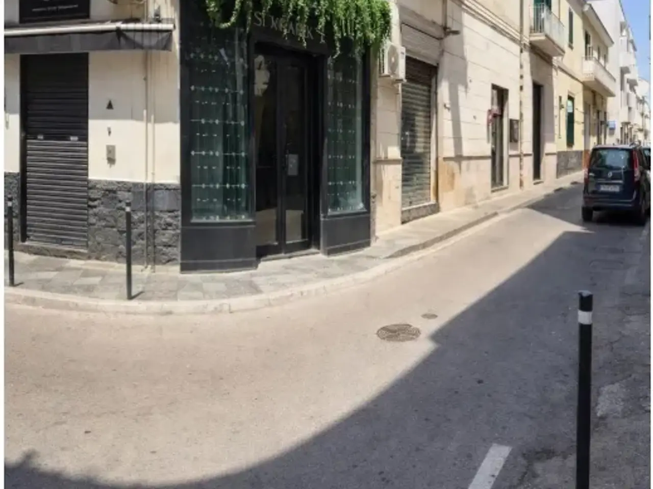 Esercizio commerciale in Via Umberto I 36, Sant'Anastasia, {3} - Foto 1