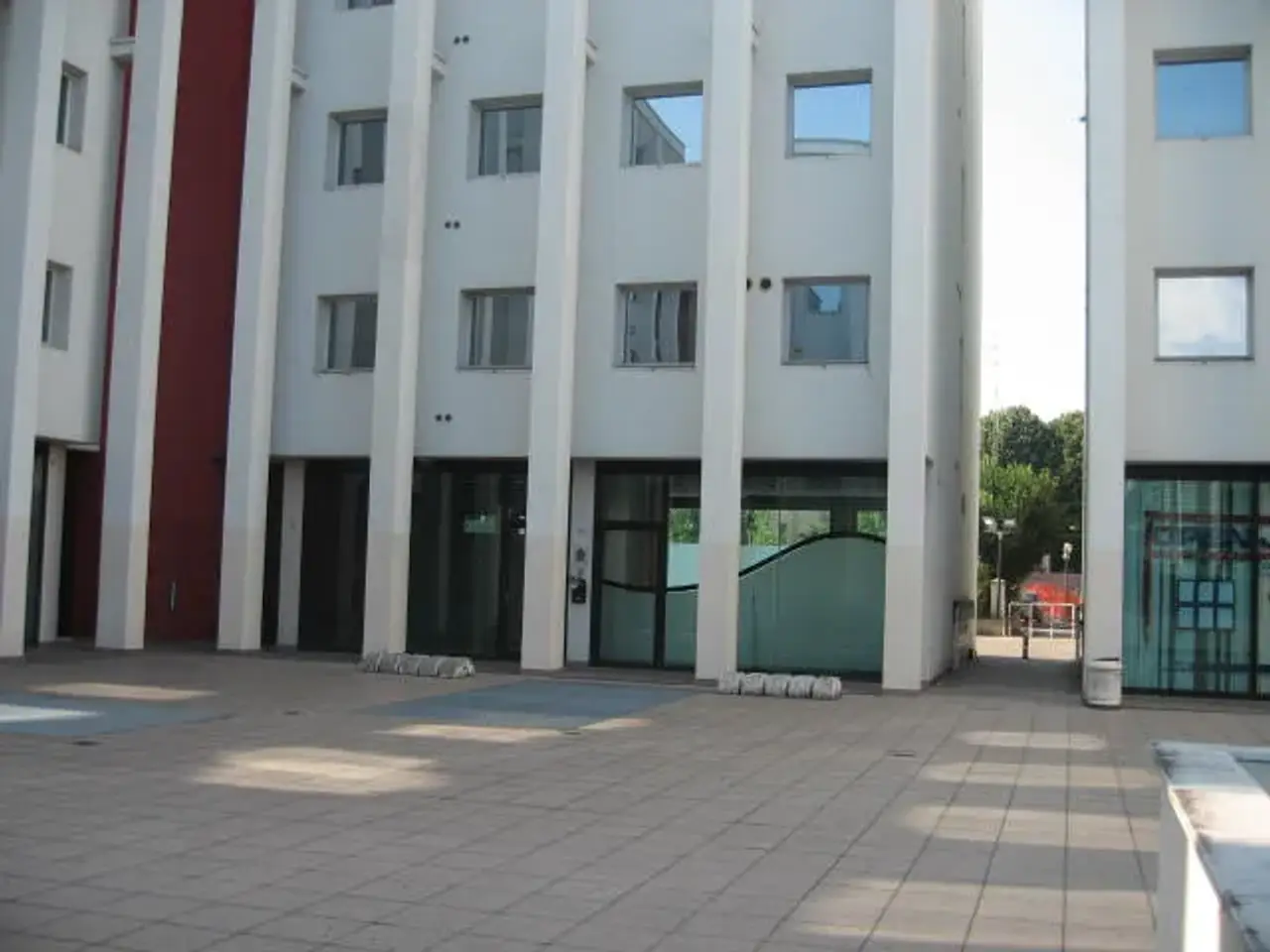 Negozio in Viale Piacenza 33, Parma, {3} - Foto 1