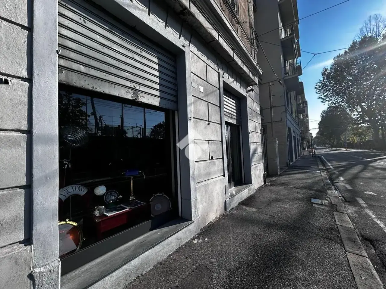 Negozio in Negozio Viale San Bartolomeo 186, La Spezia, {3} - Foto 1
