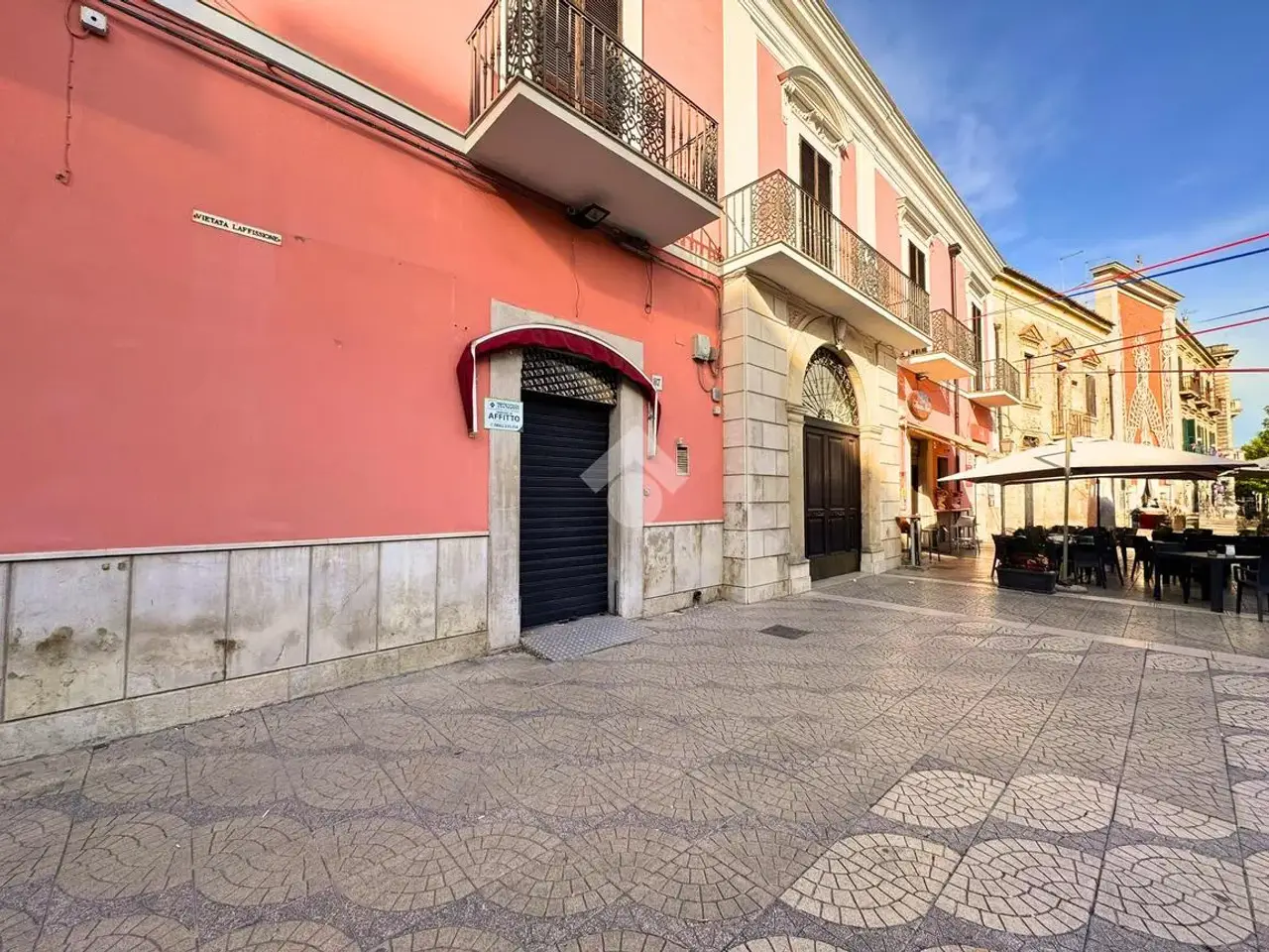 Negozio in Via Filippo d'Alfonso 87, San Severo, {3} - Foto 1