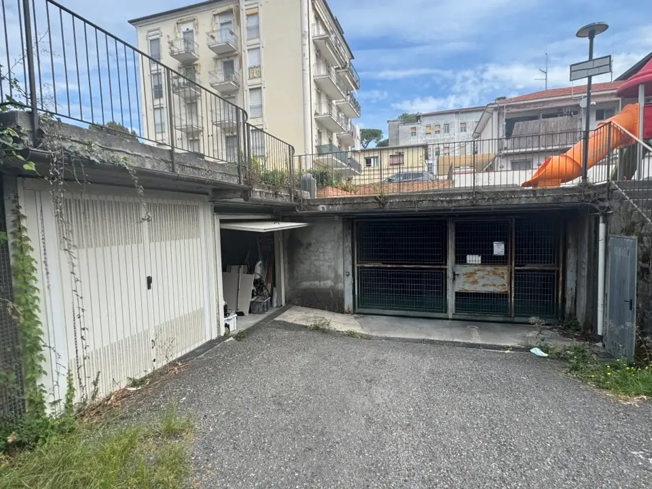 Parcheggio chiuso in , La Spezia, {3} - Foto 2