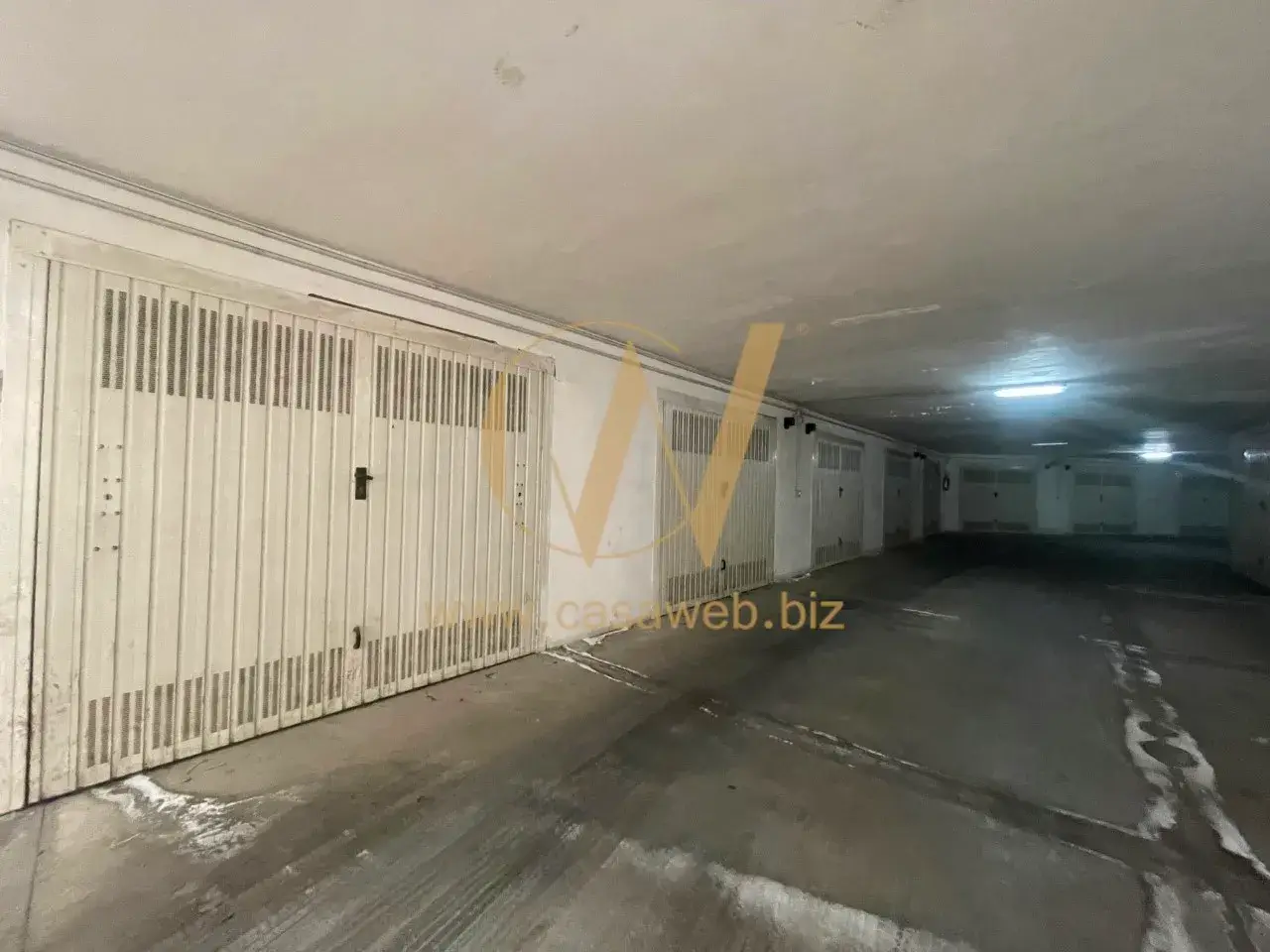 Garage in Viale Trieste, Casagiove, {3} - Foto 1