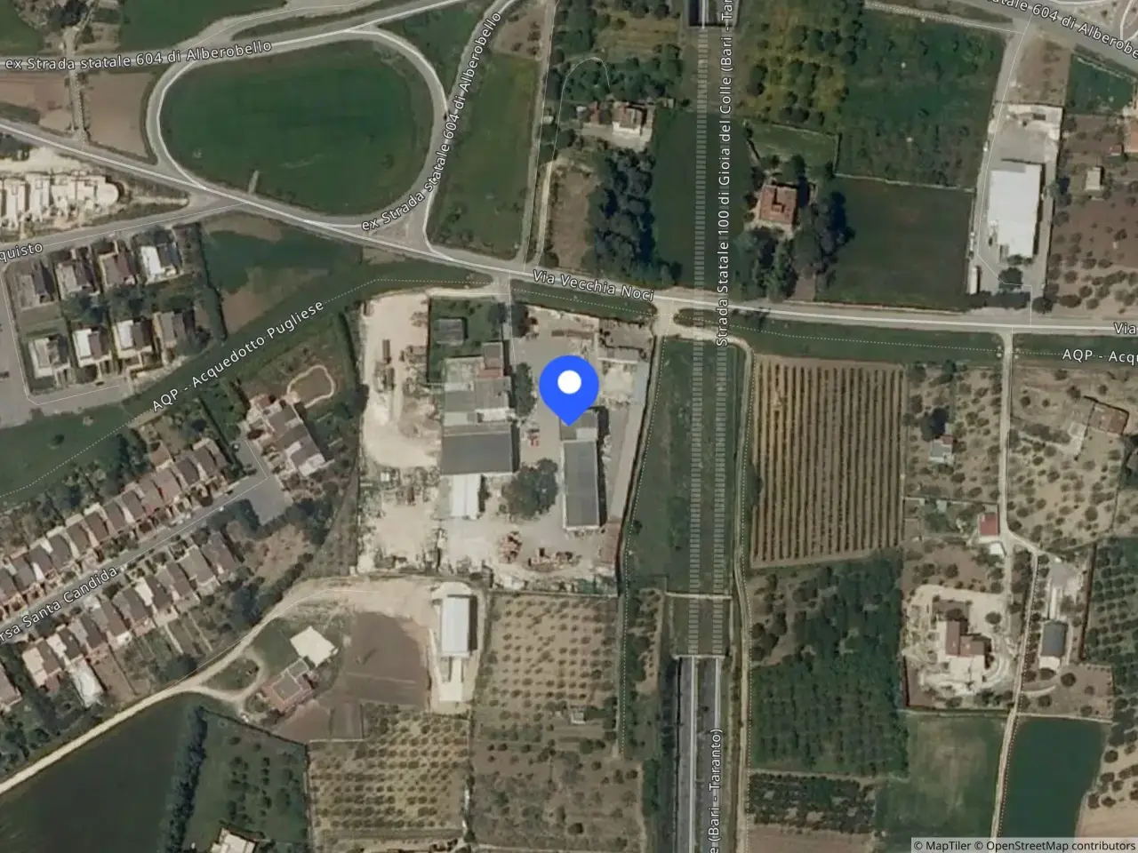 Fabbricato misto in Via Dottor Giovanni Colapietro, 944 944, Gioia Del Colle, {3} - Foto 1
