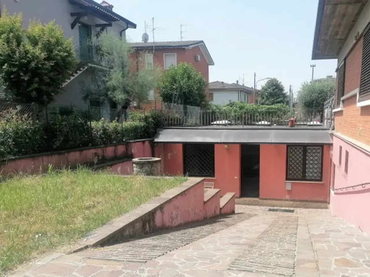 Negozio in Via Vittorio Arici 42, Brescia, {3} - Foto 1
