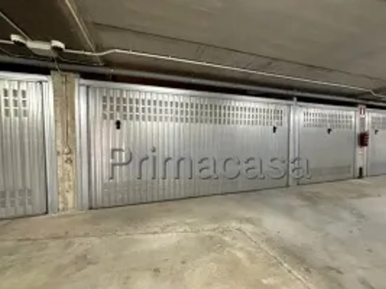 Parcheggio in Corso della Vittoria 2, Legnago, {3} - Foto 2