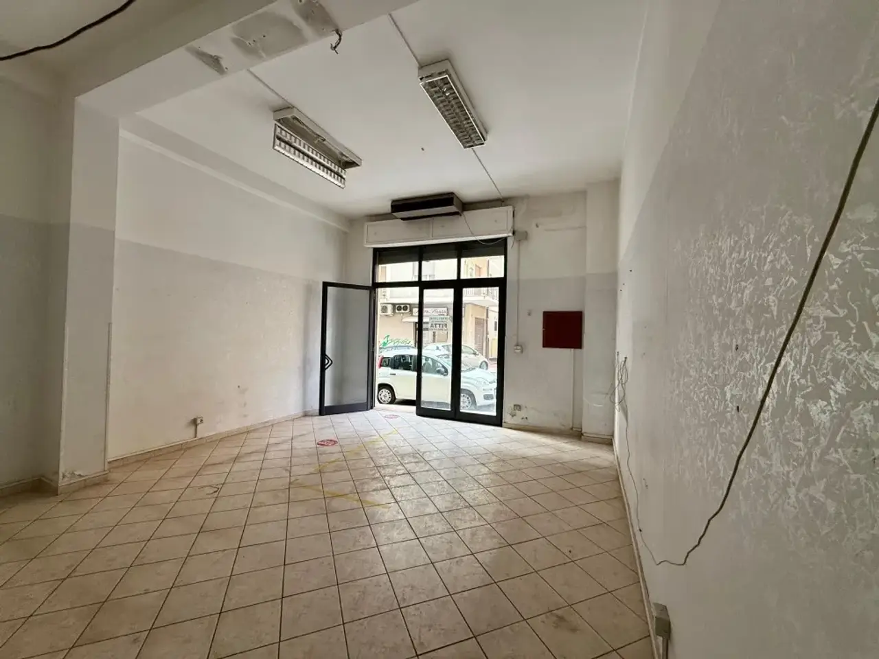 Magazzino in Via Adda, Lamezia Terme, Catanzaro, Lamezia Terme, {3} - Foto 2