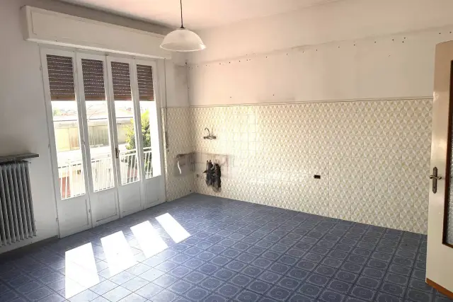 Vierzimmerwohnung in Viale Monte Grappa 16, Castel Goffredo - Foto 1