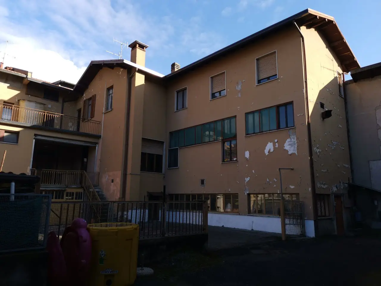 Fabbricato misto in Brenta, Varese, Lombardia, Italia, Brenta, {3} - Foto 2