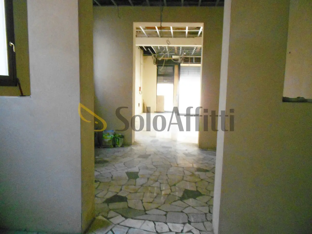 Negozio in Via Altinate, Padova, {3} - Foto 2
