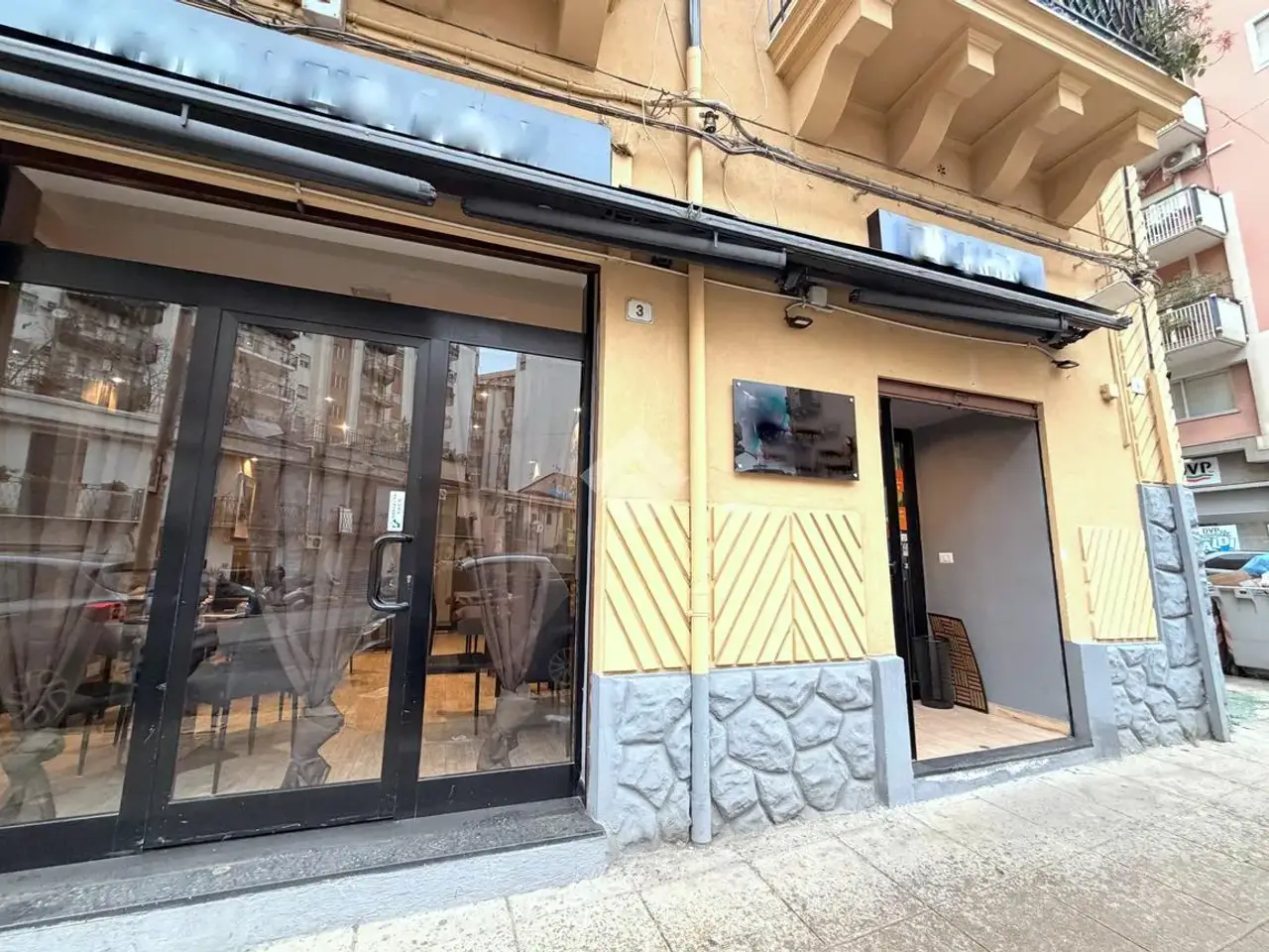 Negozio in Piazza Raffaele Busacca 3, Palermo, {3} - Foto 1
