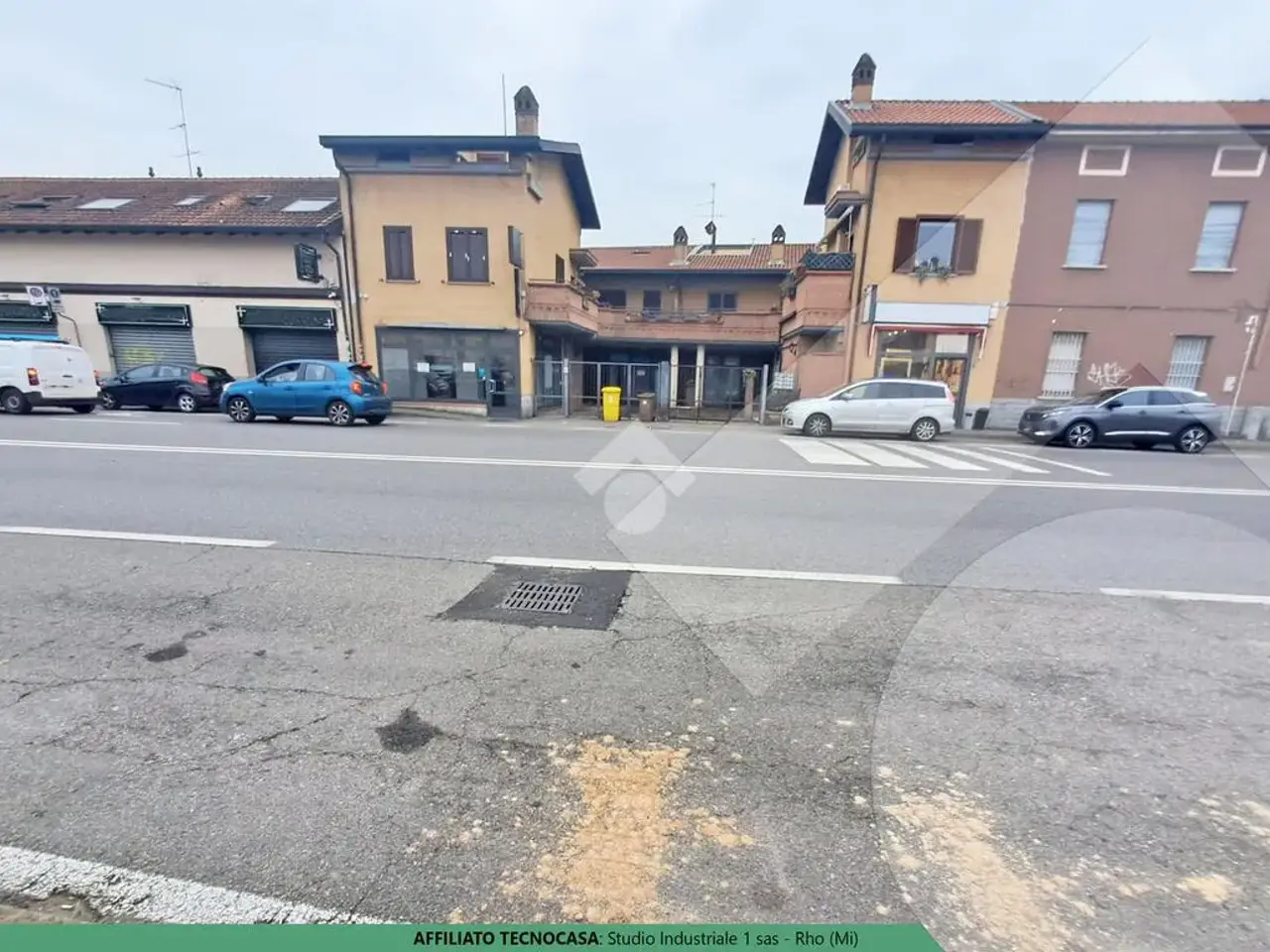 Negozio in Via Sempione 10, Pogliano Milanese, {3} - Foto 1