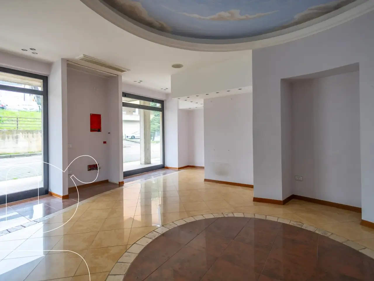 Negozio in Via XXV Aprile 34, Todi, {3} - Foto 2