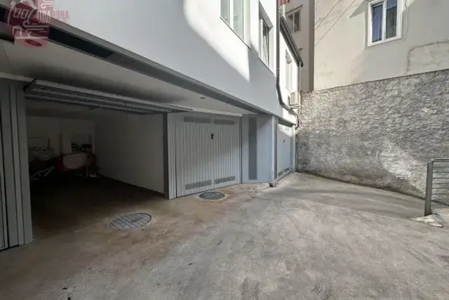 insertion image