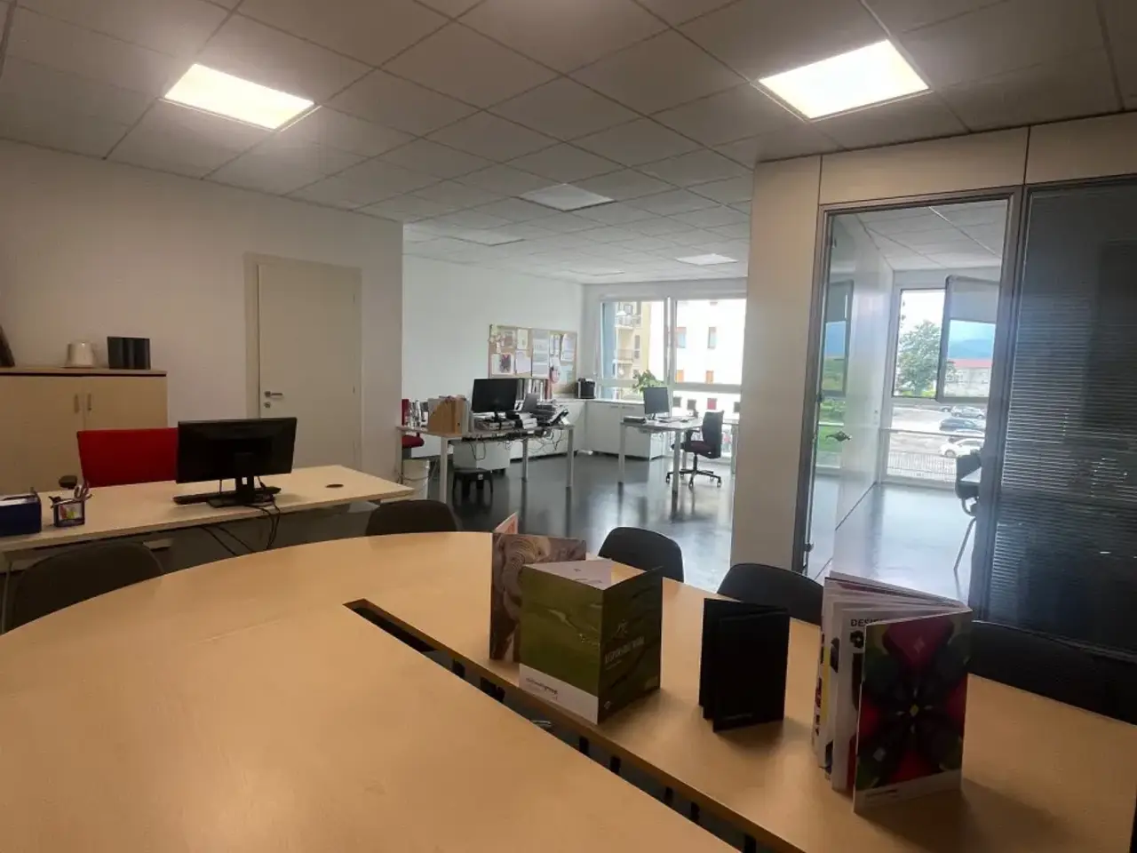 Ufficio in Viale dell'Industria, Schio, {3} - Foto 2