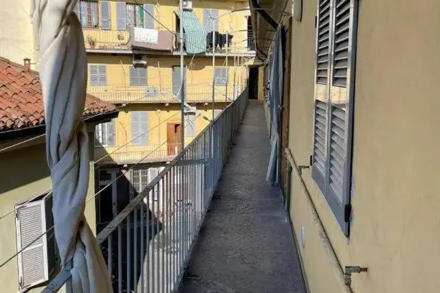 2-room flat in Via San Bartolomeo, Piacenza - Photo 1