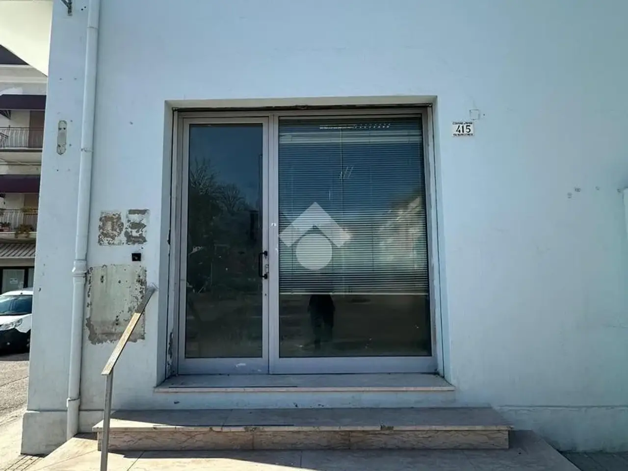 Negozio in Via Marecchiese 413, Rimini, {3} - Foto 1