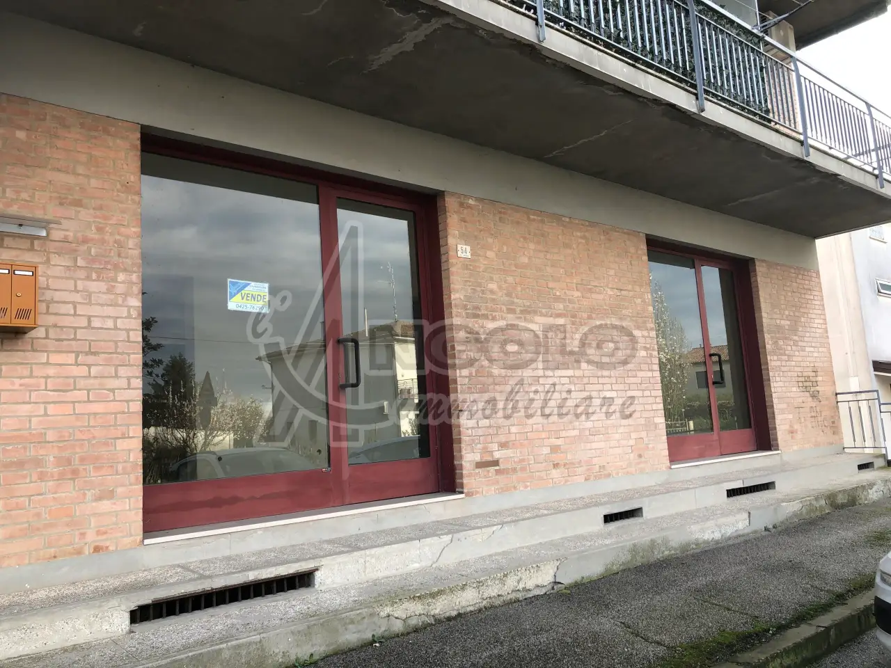 Negozio in , Occhiobello, {3} - Foto 1