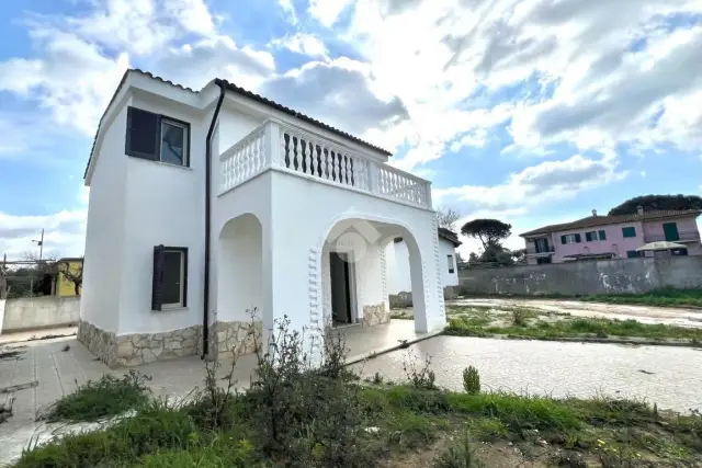 Villa in {3}, Via Burano - Foto 1