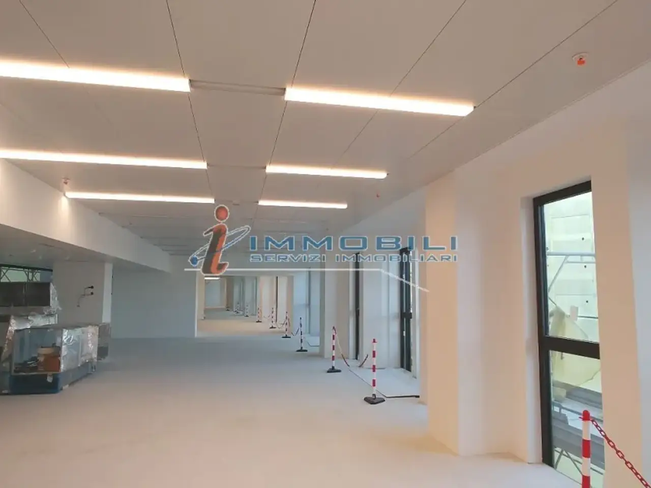 Ufficio in Corso Vittorio Emanuele II, Milano, {3} - Foto 2