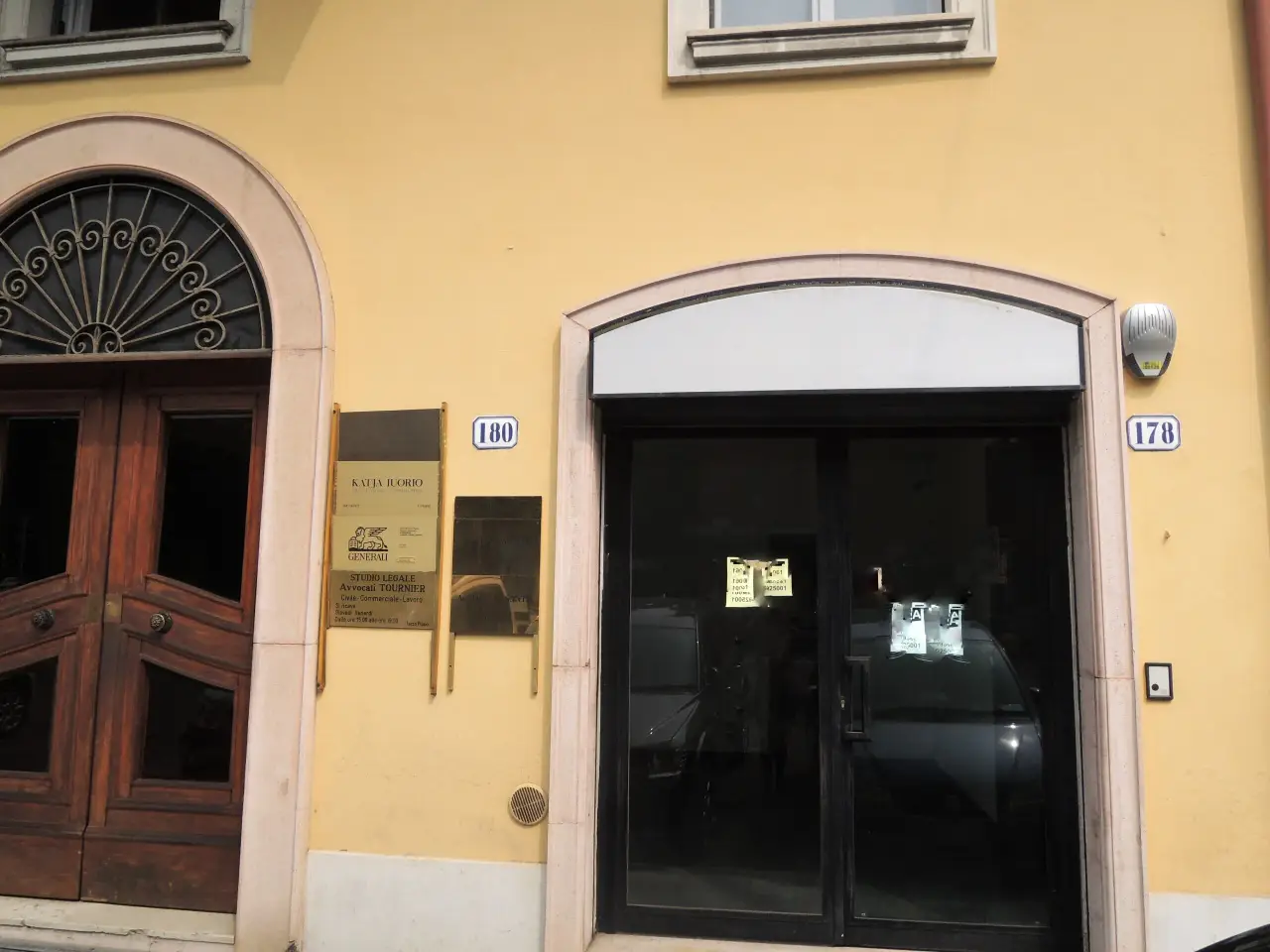 Negozio in Corso Canalchiaro 178, Modena, {3} - Foto 1