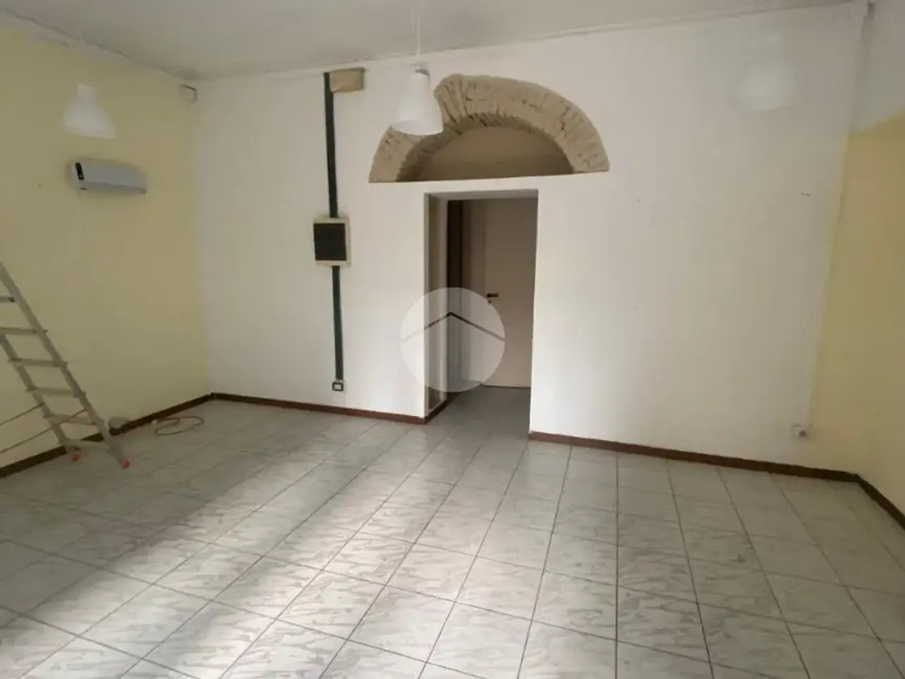 Negozio in Via Nazario Sauro, Bergamo, {3} - Foto 1