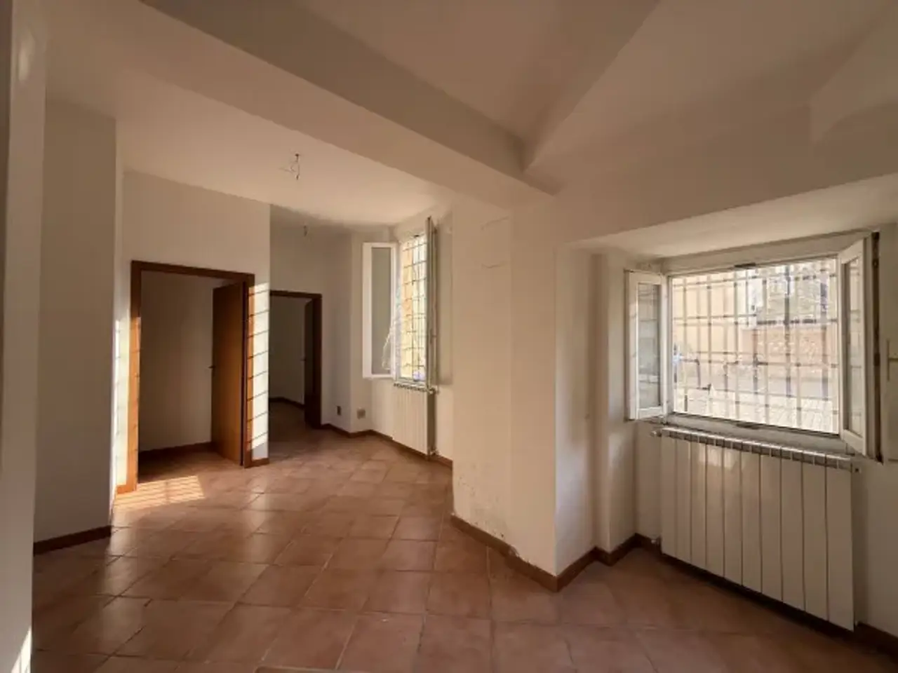 Ufficio in Via Agostino Depretis 15, Voghera, {3} - Foto 1