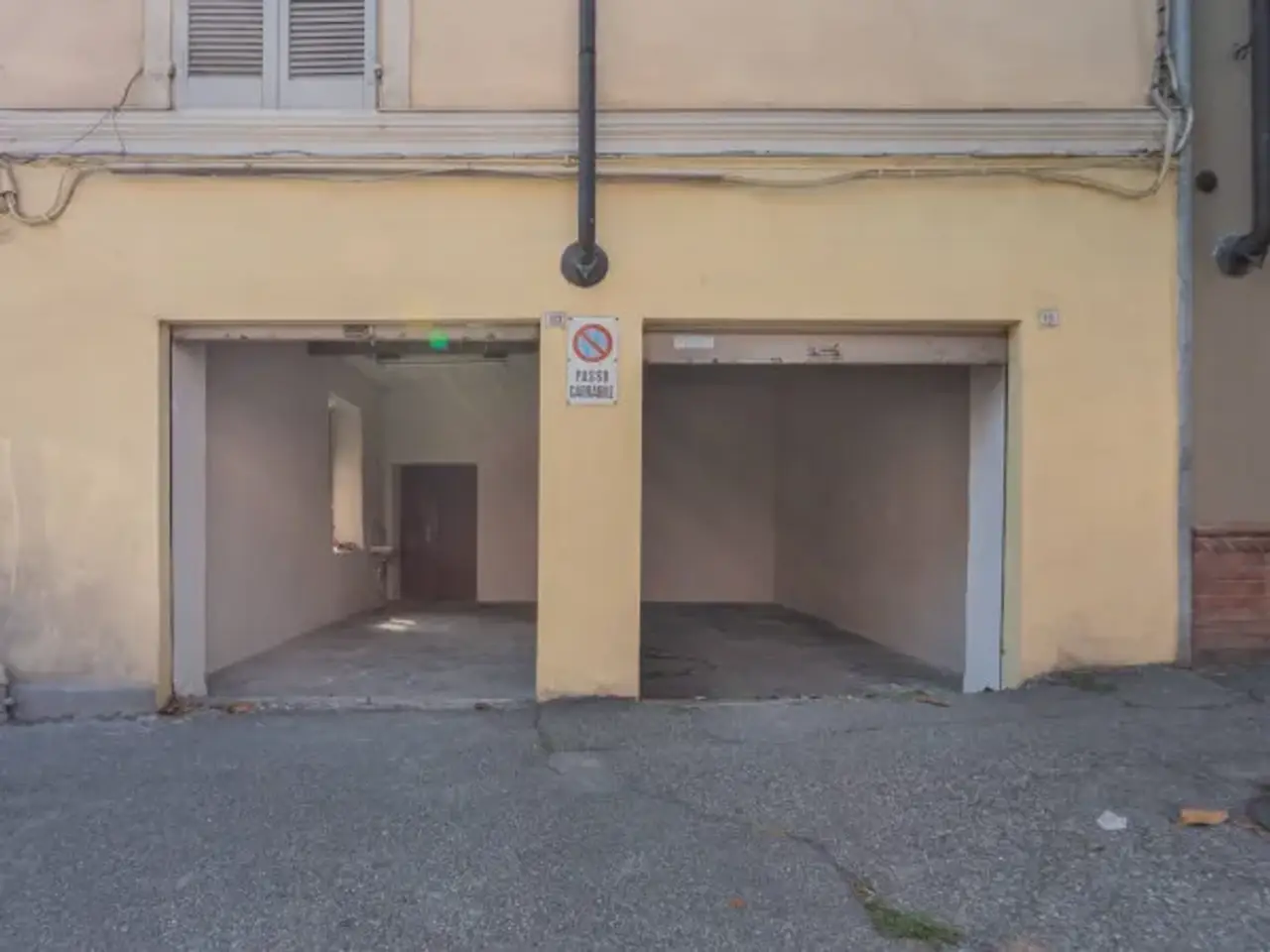 Magazzino in Viale dei Partigiani 111, Asti, {3} - Foto 1