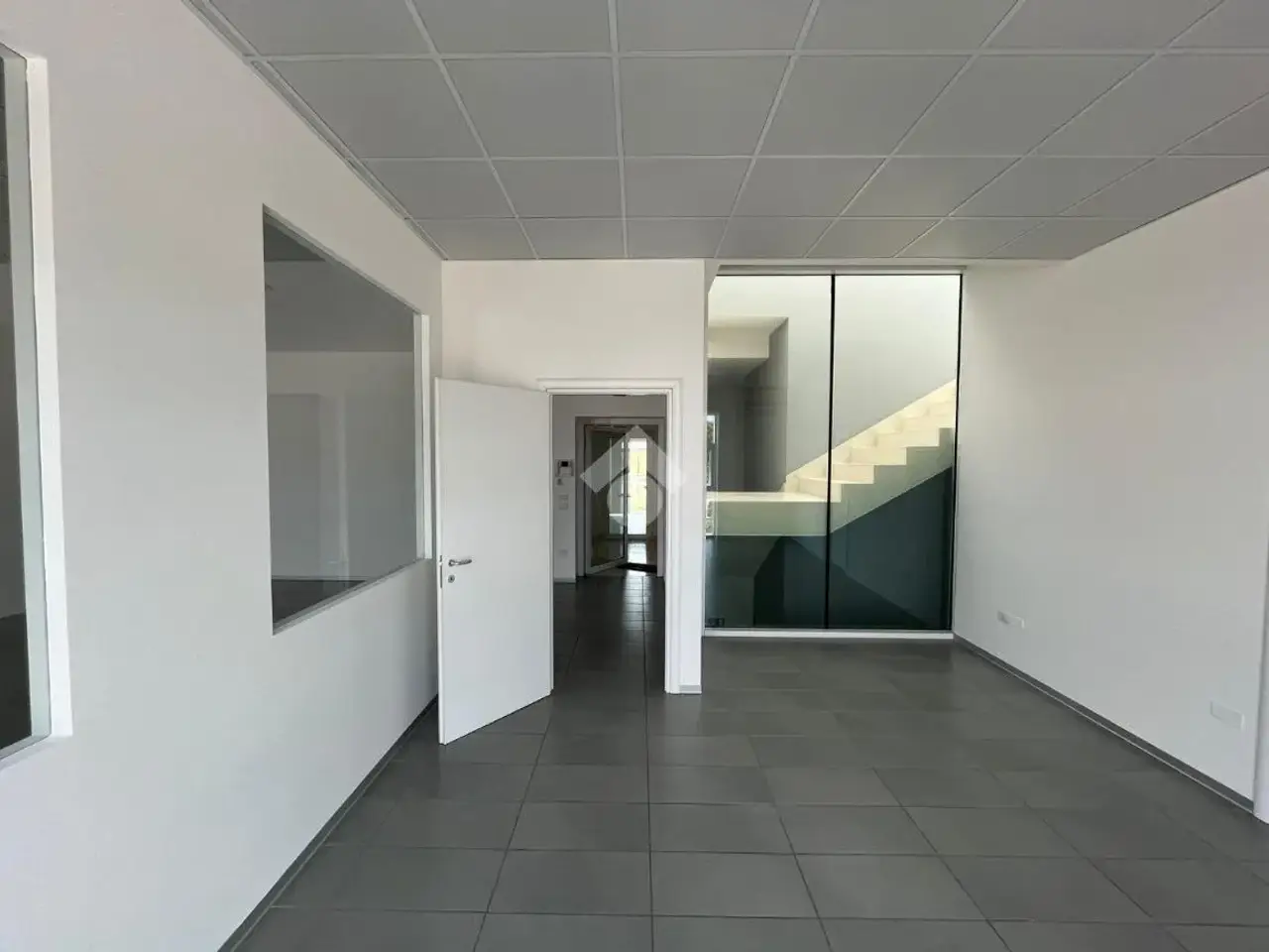 Ufficio in Via Mazzini G. 103, Rosa', {3} - Foto 1