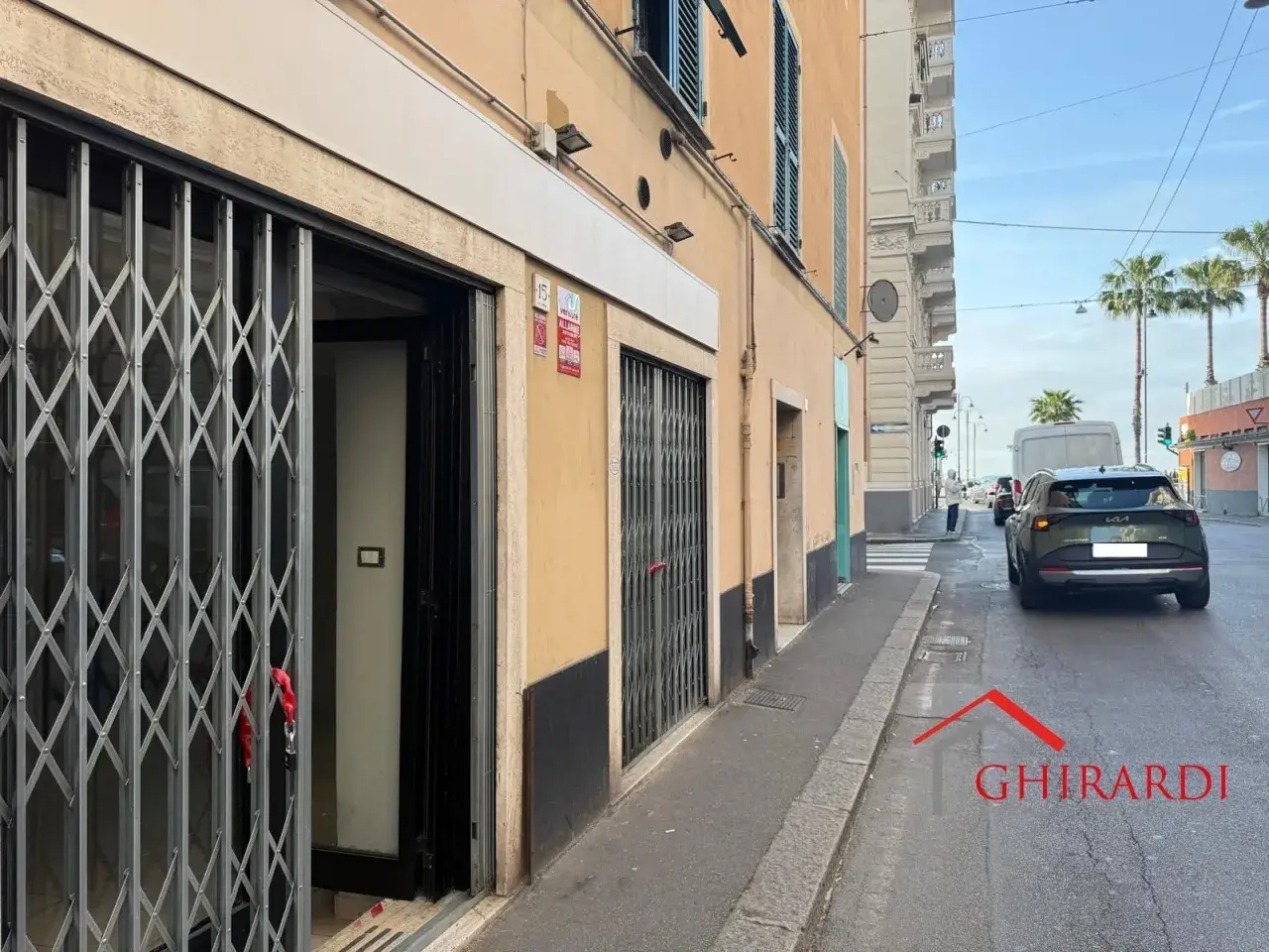 Negozio in Via Giovanni Opisso 15, Genova, {3} - Foto 2