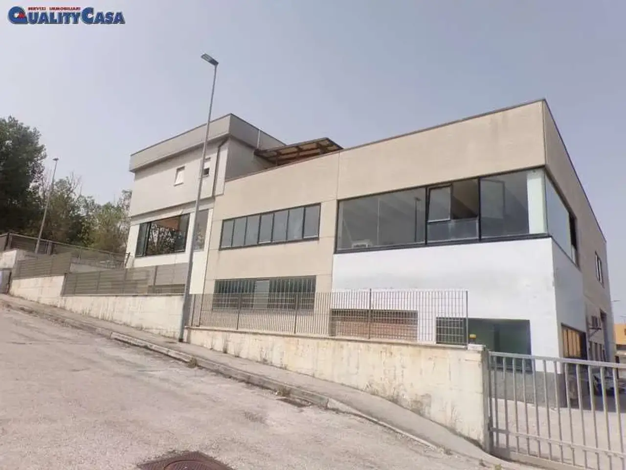 Palazzina commerciale in , Senigallia, {3} - Foto 2