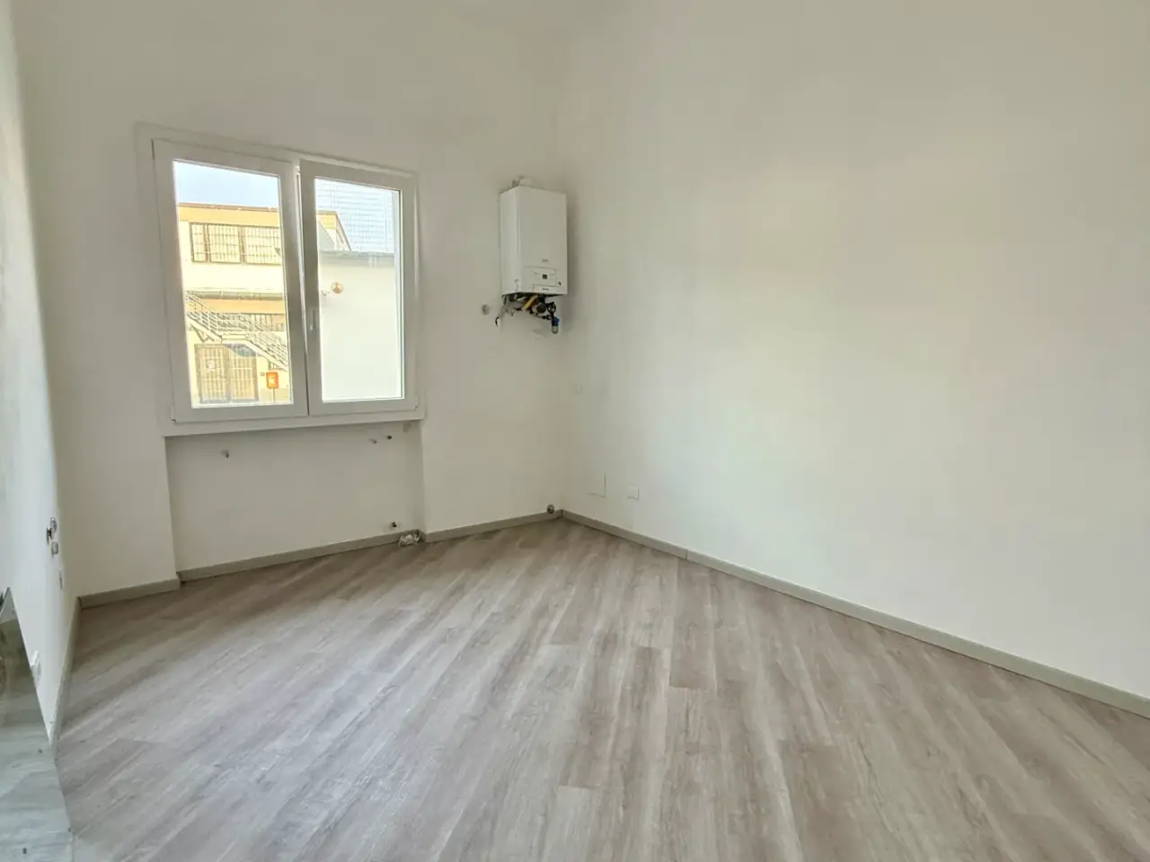 Ufficio in Via Pietro Mascagni, Campi Bisenzio, {3} - Foto 2