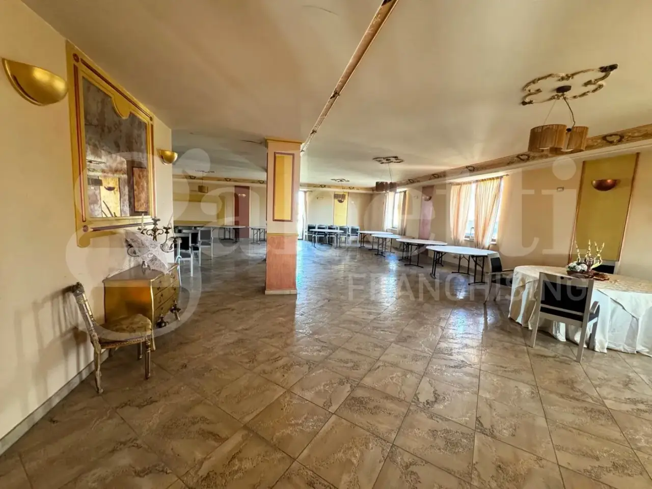 Albergo in S.S. Appia, Km 194, Pastorano, {3} - Foto 2