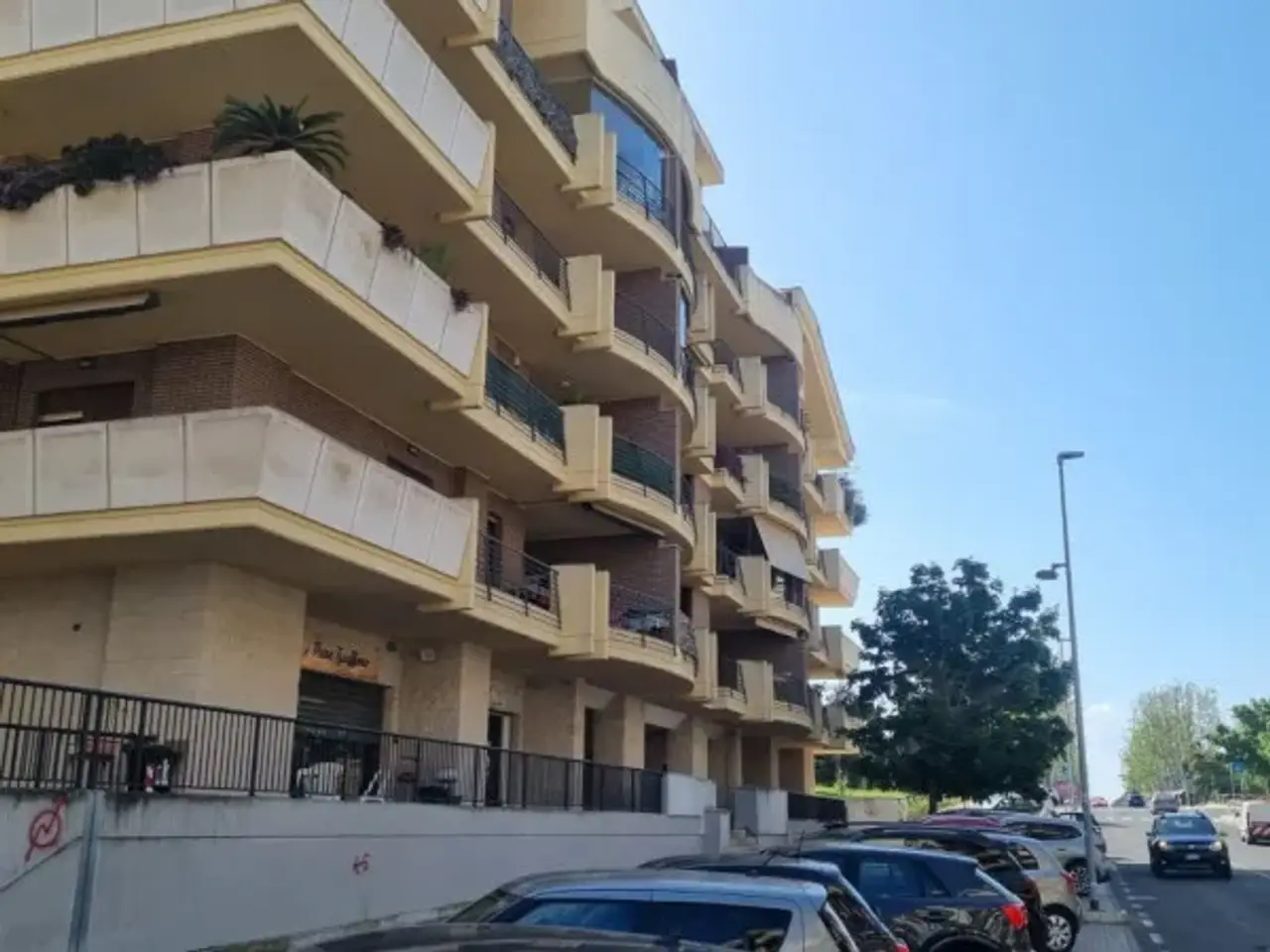 Negozio in Via Villa di Faonte, Roma, {3} - Foto 2