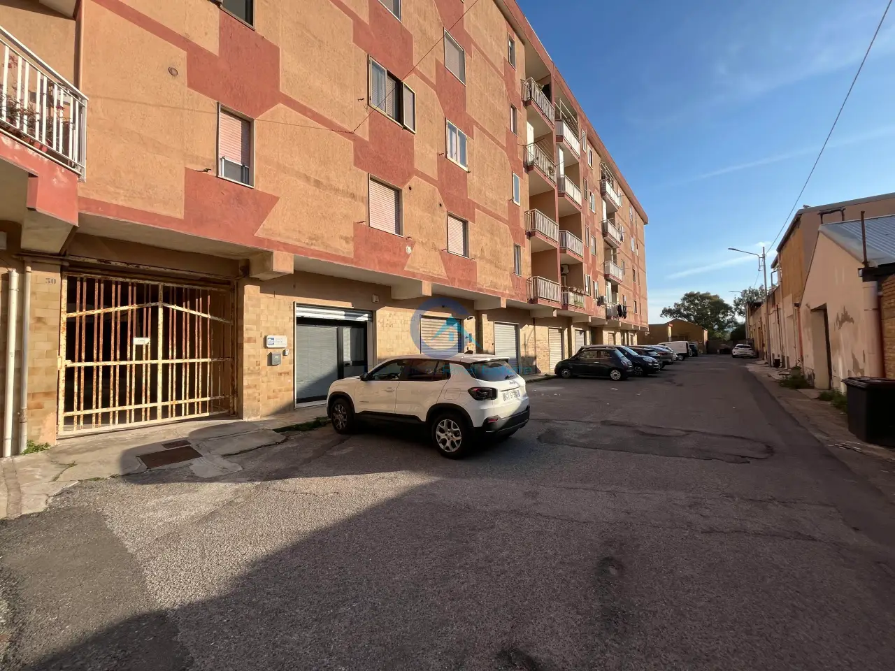 Parcheggio chiuso in , Catanzaro, {3} - Foto 1
