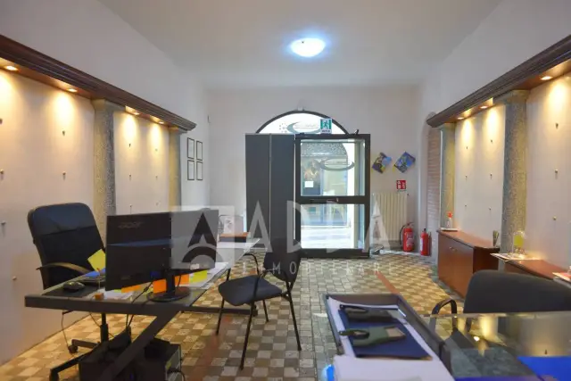 Shared office in Via Roma, Merate - Photo 1