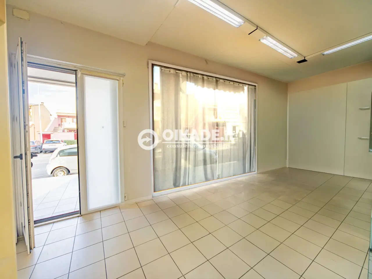 Negozio in Via Bronte 8, Elmas, {3} - Foto 2
