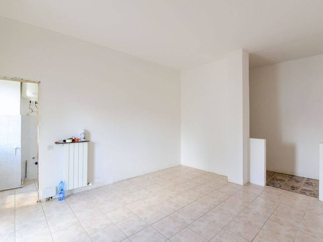 3-room flat in Via Scalabrini 56, Cermenate - Photo 1