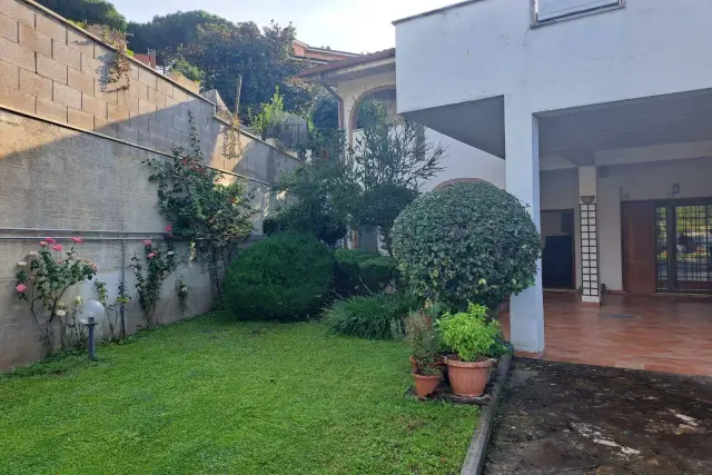 Villa in Via Monginevro 64, Guidonia Montecelio - Foto 1