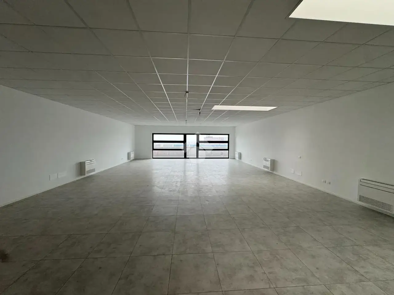 Ufficio in Via della Borsa 1, Castelfranco Veneto, {3} - Foto 2