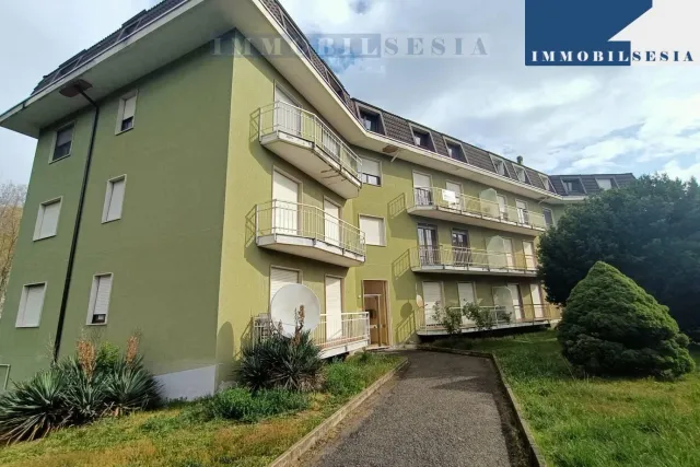 Vierzimmerwohnung in Via Crevacuore 18, Serravalle Sesia - Foto 1